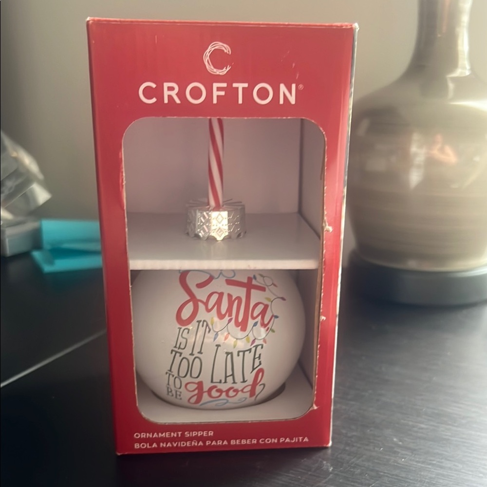 Croton Red Ornament Sipper